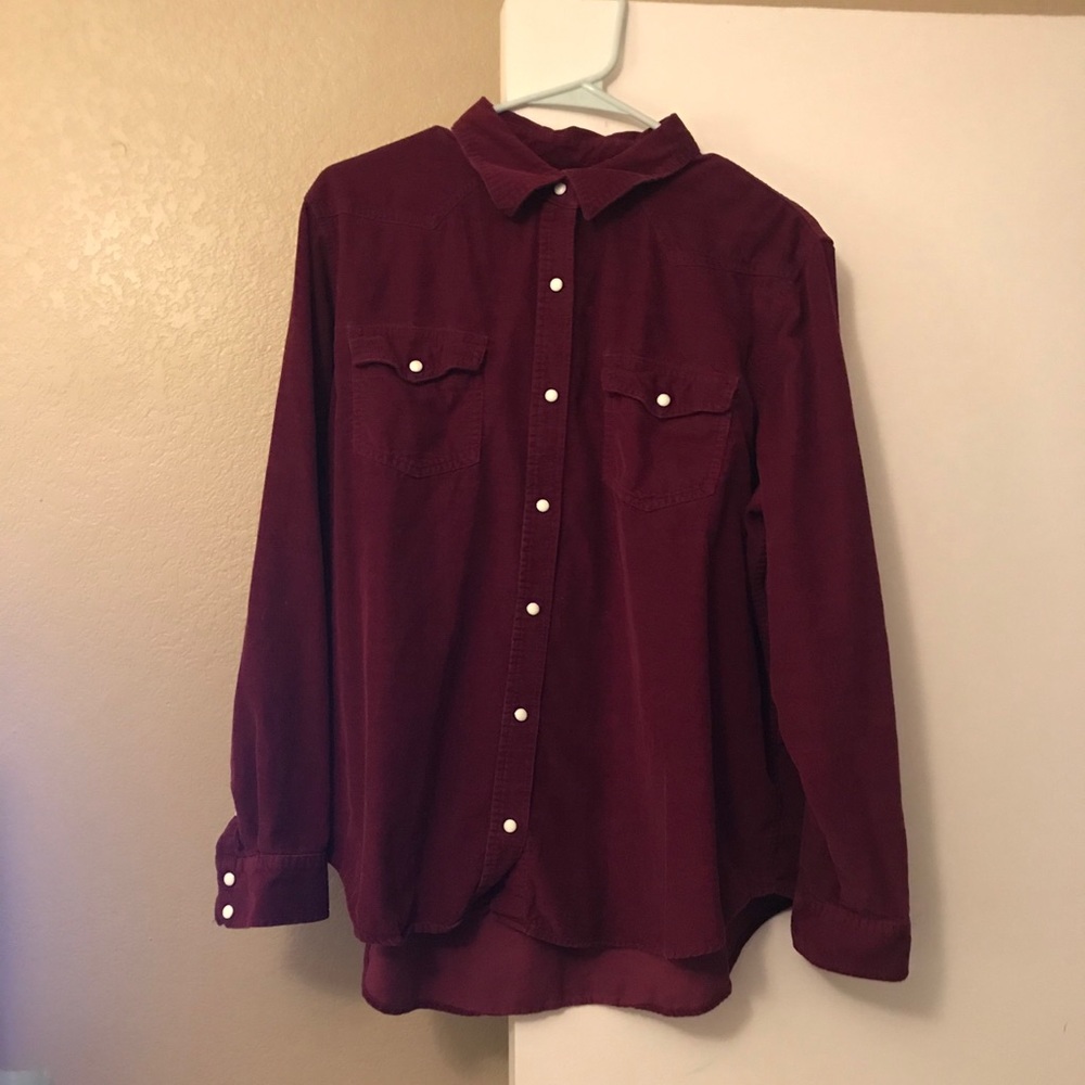 Universal Thread maroon button up top